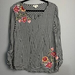 Style & Co Woman 1X Black White Gingham‎ Floral Embroidered Long Sleeve Blouse